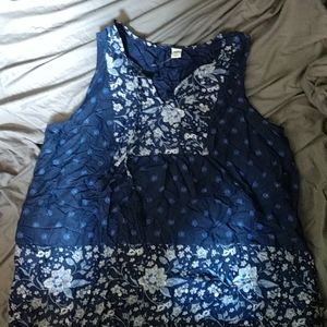 Old Navy woman's summer top